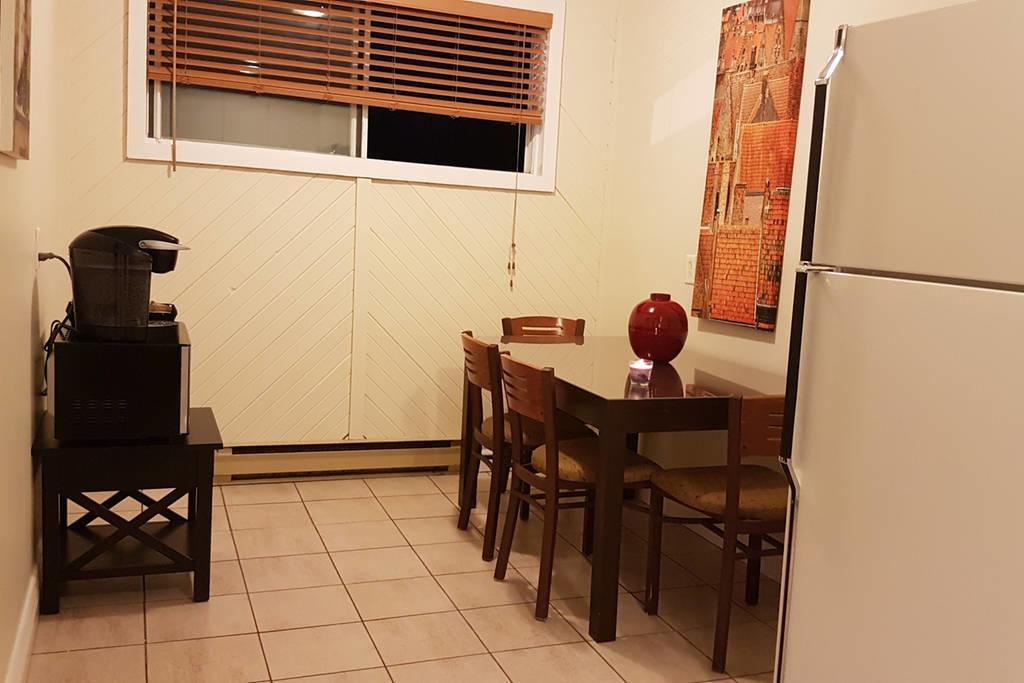 2-Bedroom Apartment Sweet #5 By Amazing Property Rentals Гатино Екстериор снимка